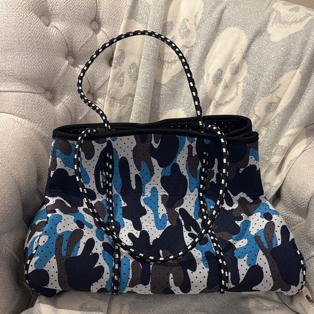 Stylish Camouflage Tote Bag